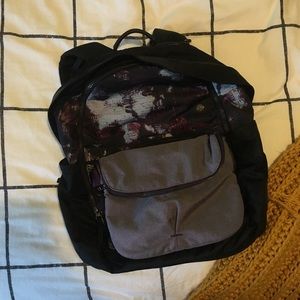 Lululemon all day backpack RARE!!